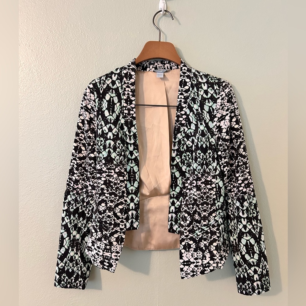 Charlie Jade Black and White Patterned Blazer